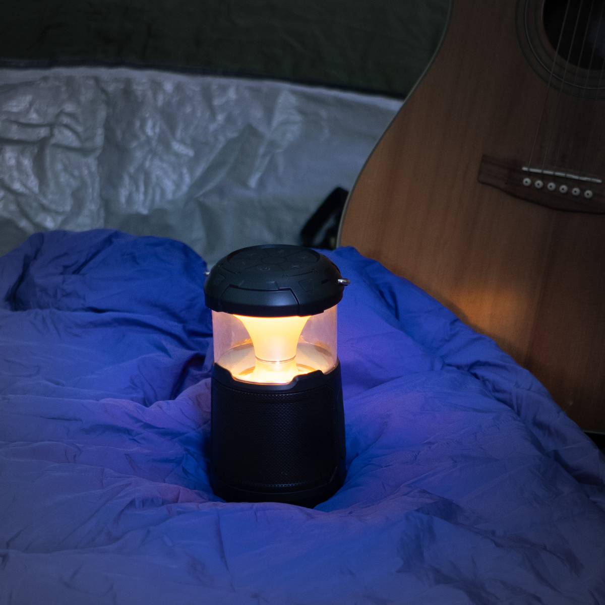 Aqiila Soundbird B10 – Högtare med lampa