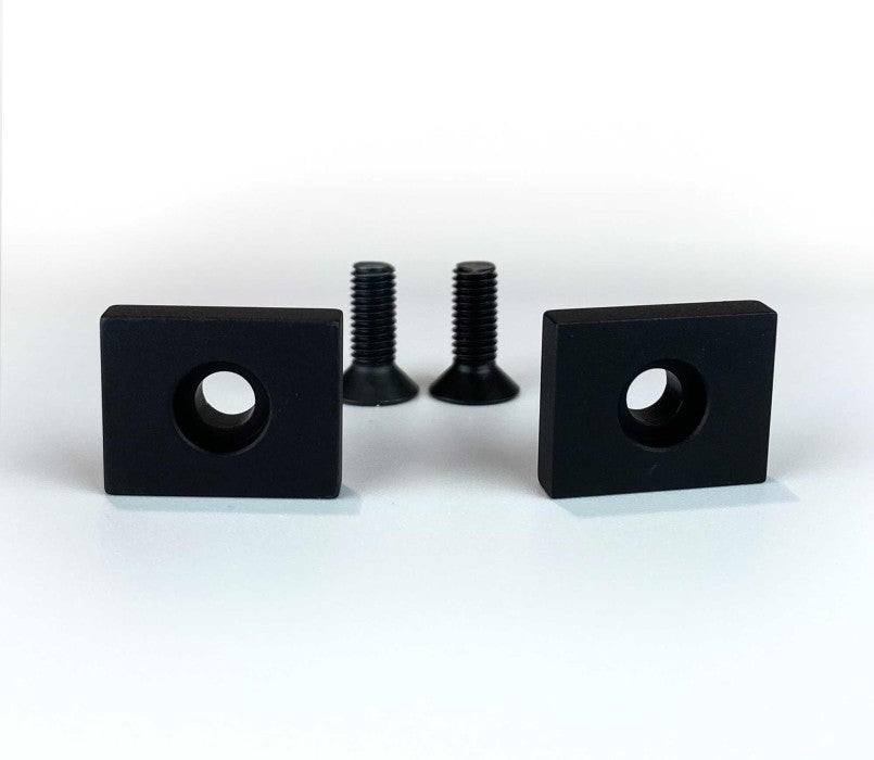 Blaser distansbrickor sadelmontage 2st 4 mm distans ink skruvar